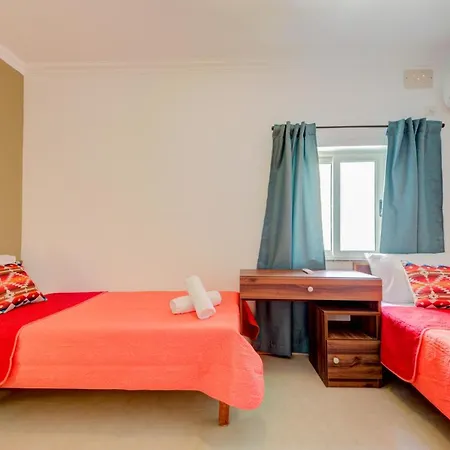 Few Minutes Across Portomaso Lane St Julains Apartment Apartment San Ġiljan