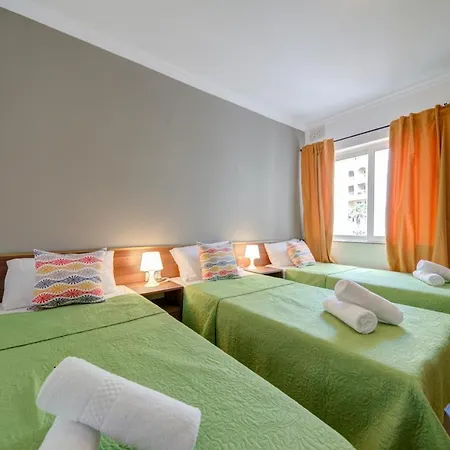 Few Minutes Across Portomaso Lane St Julains Apartment Apartment *