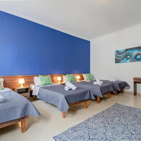 Few Minutes Across Portomaso Lane St Julains Apartment Apartmán